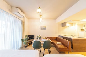 Appartement, non-fumeur (A-2 / 7-person) | 1 chambre, bureau, accès au Wi-Fi (inclus)