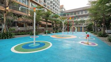 Außen-Kinderspielplatz