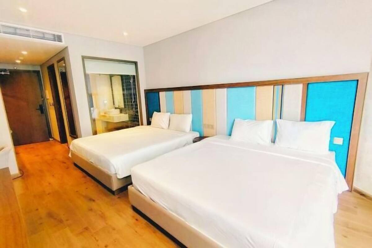 Ropa de cama hipoalergénica, camas Select Comfort y minibar