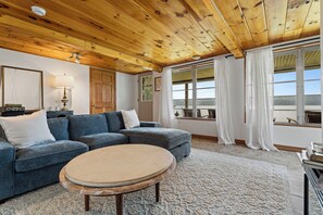 Smart TV, fireplace - Waterfront Home on Seneca Lake Wine Trail - Hot Tub with Sunset View (Hector)