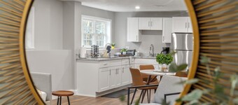 Cozy Chic Countryside Haven -  Sleeps 4 , Firepit