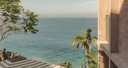 Rosa Morada: Luxury Villas with Private Beach