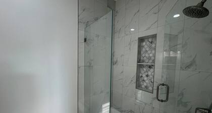 NEW 3 BR 2 BTH in Harbor Point