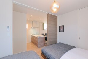 Apartamento, para não fumantes (A type, 6-person) | 2 quartos, escrivaninha, Wi-Fi de cortesia