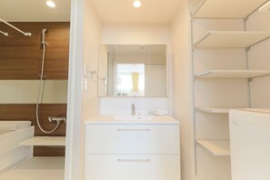 B type (5-person Accomodation), Non Smoking | Bathroom