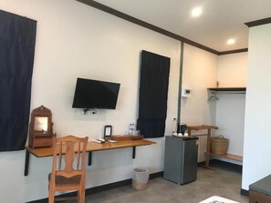 Deluxe Double Room with Balcony and Sea View | Interior - Koh Yao Yai Sea Breeze House (Ko Yao)