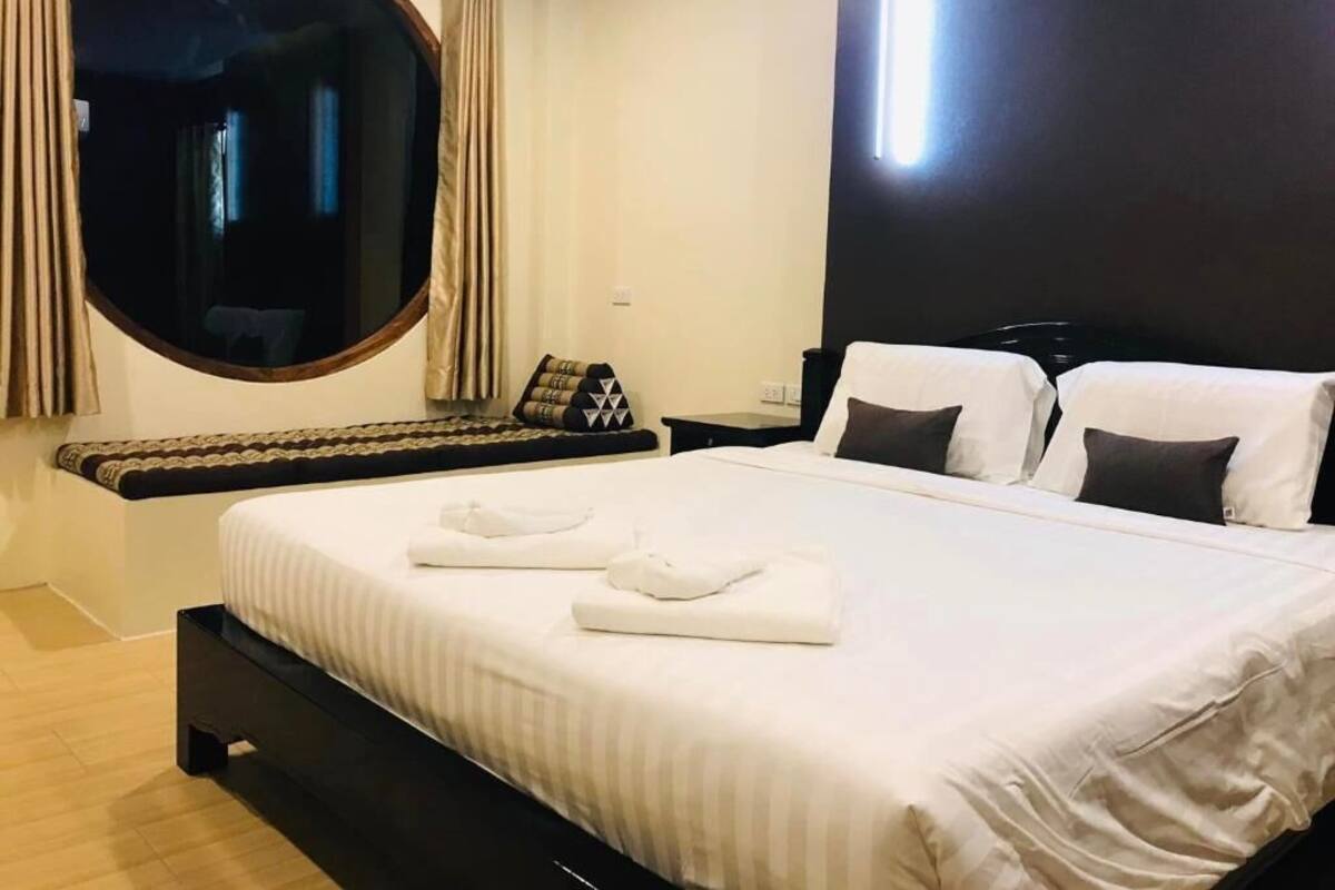 Deluxe Double or Twin Room with Ocean View