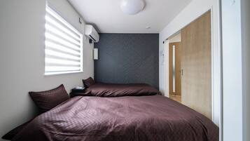 3 bedrooms, iron/ironing board, free WiFi