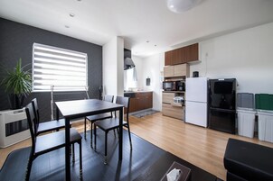 3 habitaciones, tabla de planchar con plancha y wifi gratis