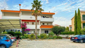 Exterior - Stunning apartment in Rogoznica with WiFi (Rogoznica)
