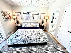 5 slaapkamers, een bureau, een strijkplank/strijkijzer, gratis wifi