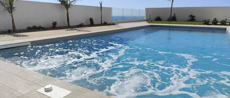 Alberca al aire libre