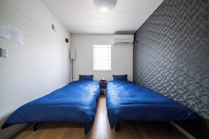 3 bedrooms, iron/ironing board, free WiFi