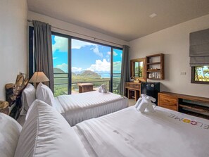Superior Panorama View with Twin | Skrivbord och gratis wi-fi