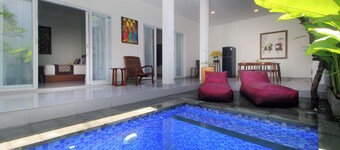 Bougainvillea Villa Seminyak by Parigata