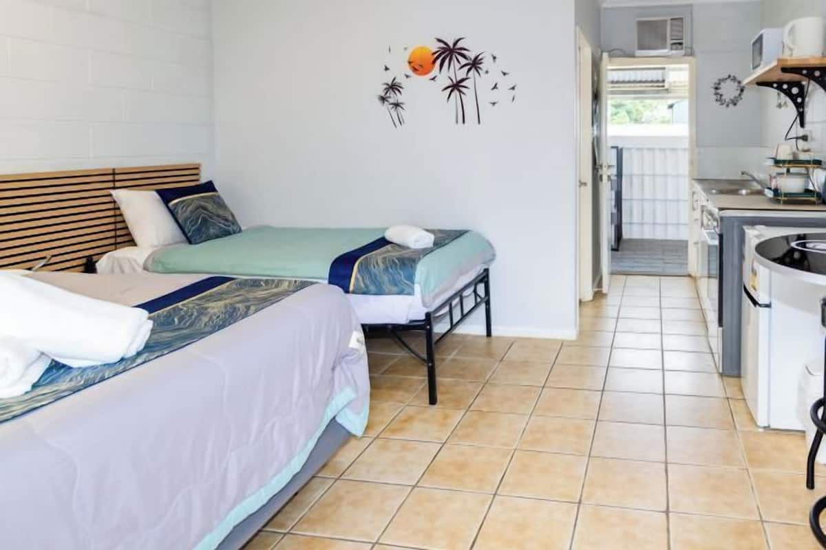 Premium bedding, soundproofing, WiFi (free), bed sheets
