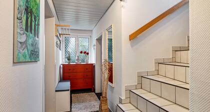 Zimmer 'Schönes Zimmer Mit Eigenem Bad' mit Terrasse und Wi-Fi