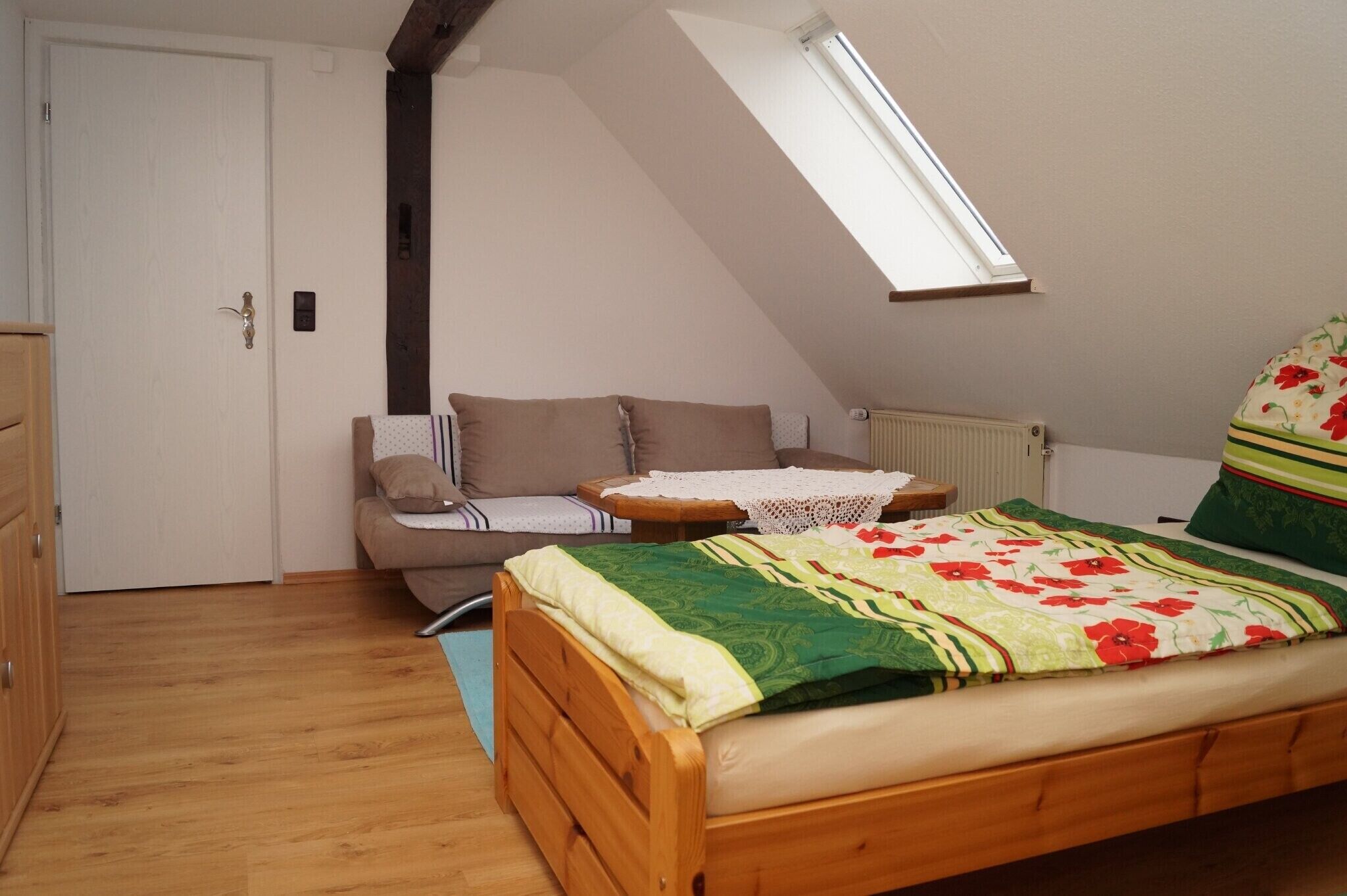 3 chambres, fer et planche à repasser, Wi-Fi gratuit, draps fournis