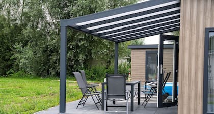 Holiday Home in Molenschot near Nature Reserves