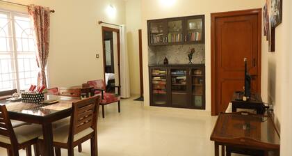 Charming 2-bedroom bed & breakfast with AC, WiFi in Bengaluru