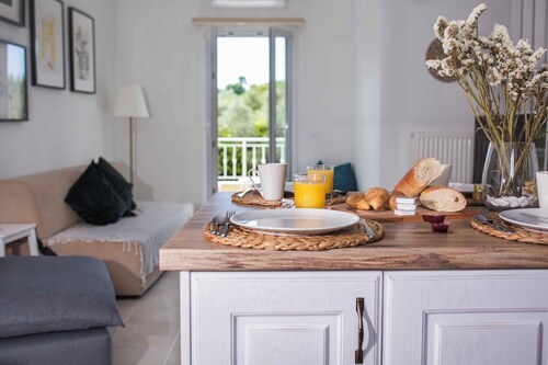 Domus Lux Houses by Konnect - Magnum Maisonette