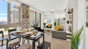 TV - Beautiful Apartment with gym and  amazing Pool (Miami)