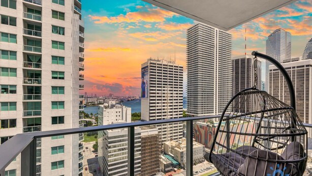 Property grounds - Beautiful Apartment with gym and  amazing Pool (Miami)