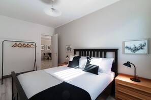 1 chambre, fer et planche à repasser, Wi-Fi gratuit, draps fournis