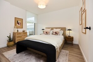 Apartment (2 Bedrooms) | Exterior