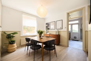 Nhà (2 Bedrooms) | Ngoại thất
