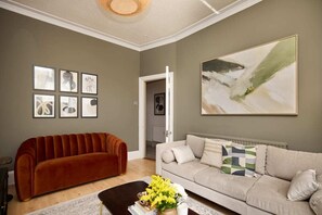 House (2 Bedrooms) | Exterior