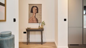 Interior - The Tottenham Escape - Lovely 2bdr Flat With Balcony (London)