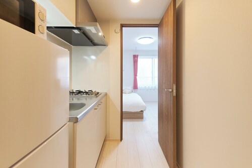 Sky Up Oshiage by Tranova