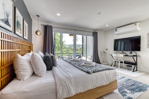 House, Garden View | 4 bedrooms, in-room safe, desk, laptop workspace