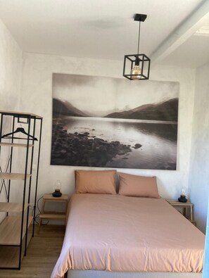 4 soverom, strykejern/-brett, reiseseng for barn og wi-fi