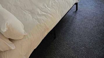 Comfort-mökki | 2 makuuhuonetta, silitysrauta/-lauta, vuodevaatteet