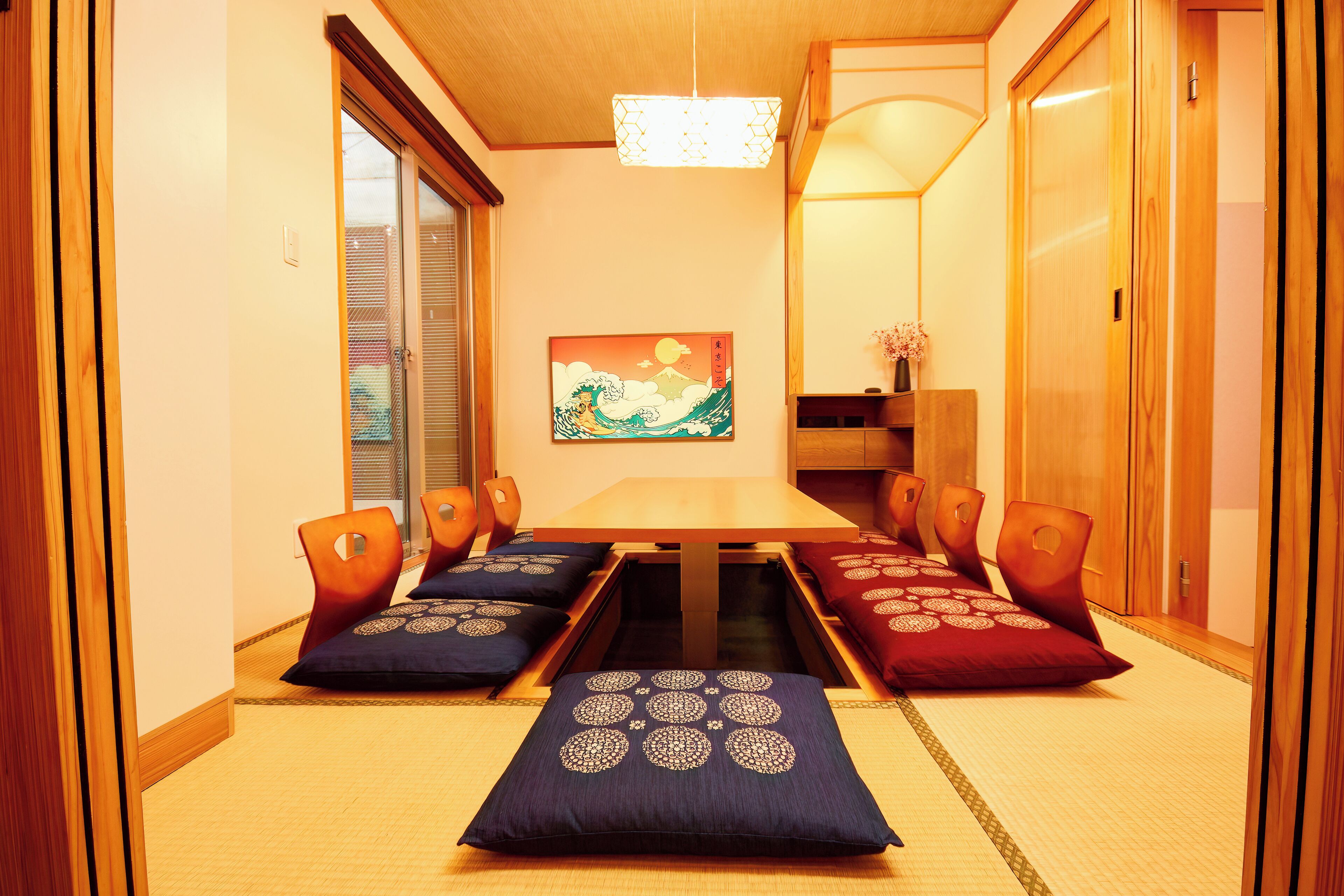 Family Villa, 3 Bedrooms, Patio, City View | Living area | 110-cm Smart TV with digital channels, video game console, Netflix