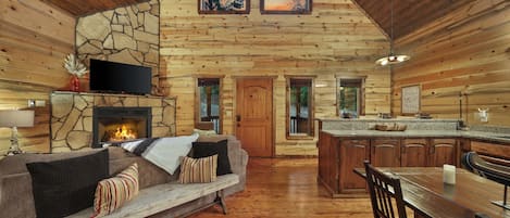 Televisión y chimenea