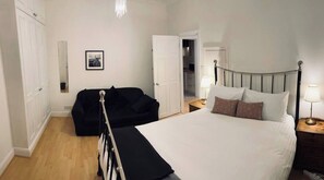 1 quarto, ferros/tábuas de passar roupa, Wi-Fi, roupa de cama
