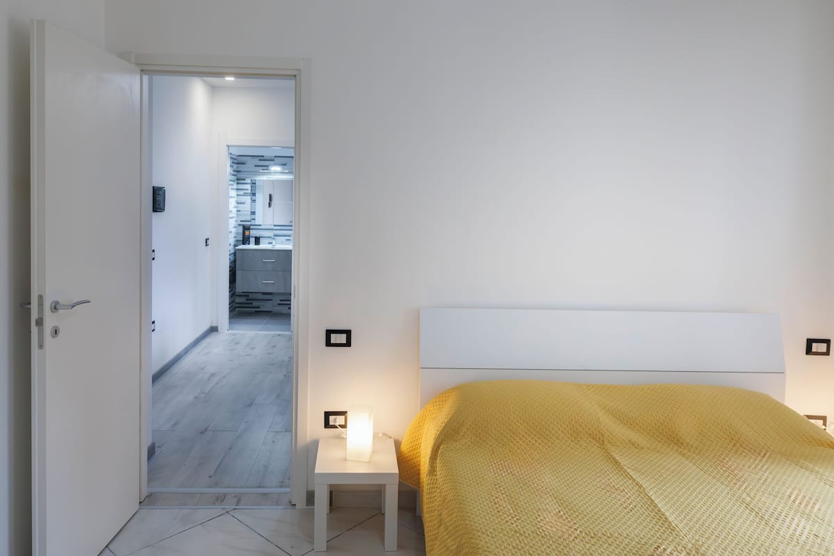 Studio Suite Deluxe | Minibar, két bảo mật tại phòng, bàn 