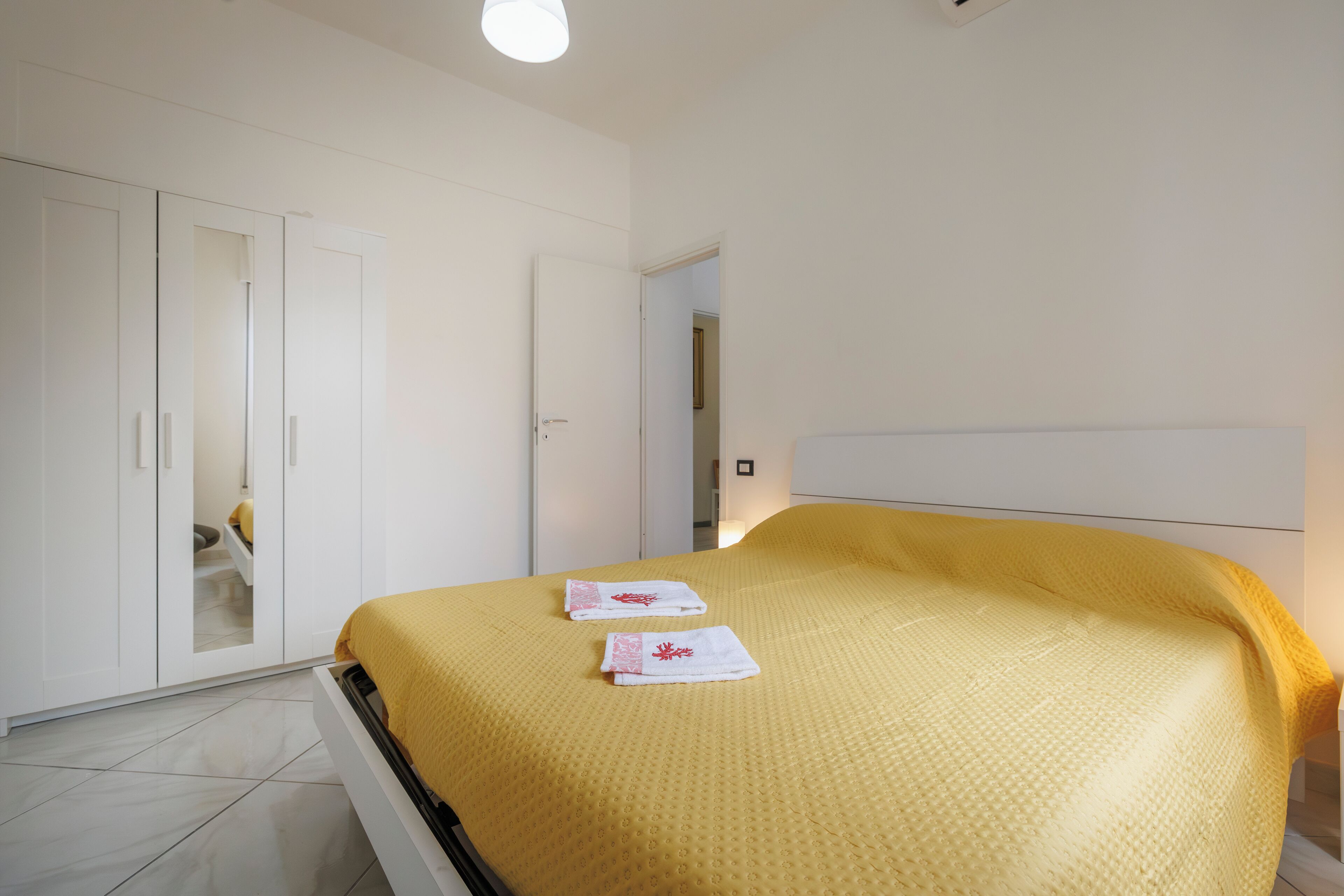 Deluxe-Studiosuite | Zimmersafe, Verdunkelungsvorhänge, schallisolierte Zimmer