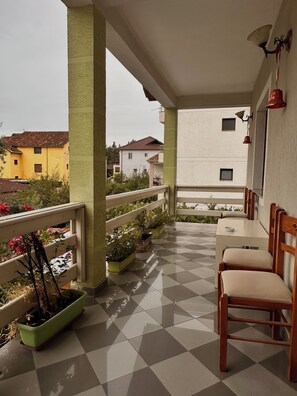 Terrace/patio - Grand House  (Tirana)