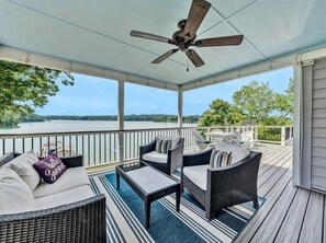 Property grounds - 3 Bedrooms, 1 Flex Room, 3½ Bathrooms!  Come Visit 'Forever Young'!  10% OFF THE RENTAL FEE, 1ST RE (Moneta)