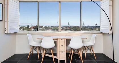 Ocean Breezes Central Fremantle Apartment