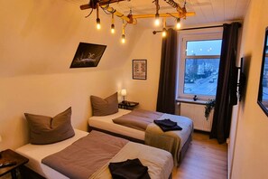 3 habitaciones, escritorio y wifi gratis