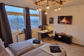 3 slaapkamers, een bureau, gratis wifi