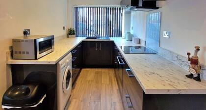 Charming 3 Bedroom House in Sheffield