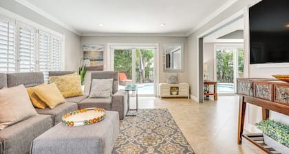 Sun-soaked Pompano Beach Home w/ Private Pool!
