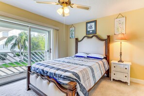 Interior - Kayaks, Bikes & Bay Access: Bradenton Escape! (Bradenton)