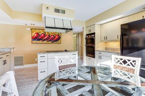 Apartment (3 Bedrooms) | Interior - Kayaks, Bikes & Bay Access: Bradenton Escape! (Bradenton)